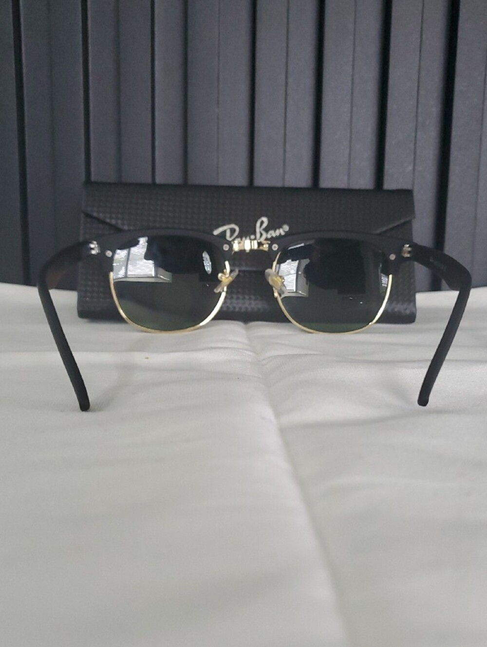 Ray-Ban Black and Gold Clubmaster - Picture 3 of 3